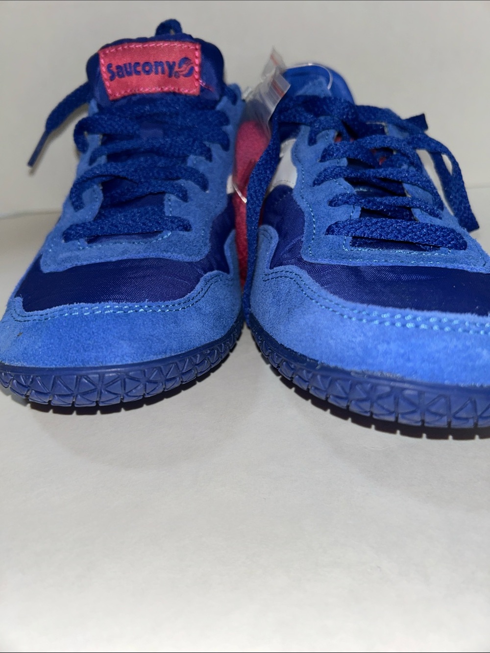 Saucony Blue and White Women's Sneakers with Pink Accents - Picture 6 of 10